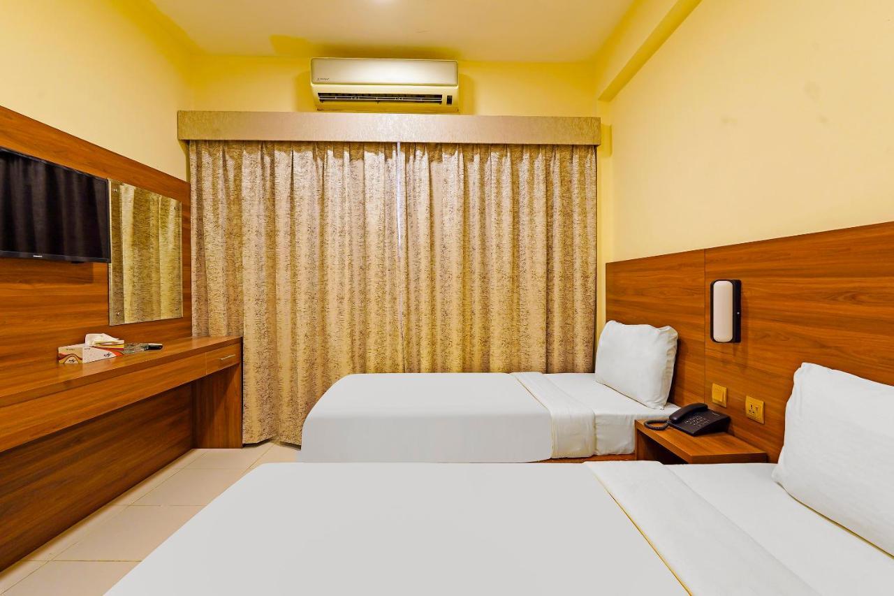 Oyo 925 Emirates Hotel Dubaï Extérieur photo