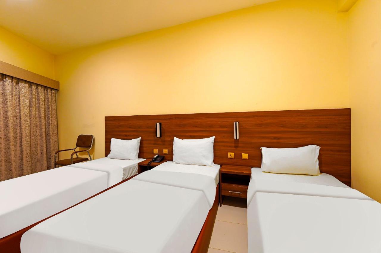 Oyo 925 Emirates Hotel Dubaï Extérieur photo